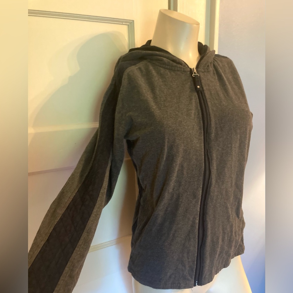 Grey and Navy New York Laundry Hoodie, Size Medium